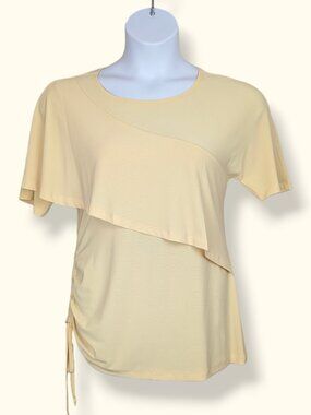 🍁Artex Fashions Yellow Layered Top